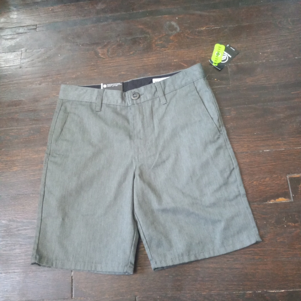 Volcom Frickin Chino Shorts Youth (16)Sz 28 NWT Gray Cozy Comfort Casual Outdoor